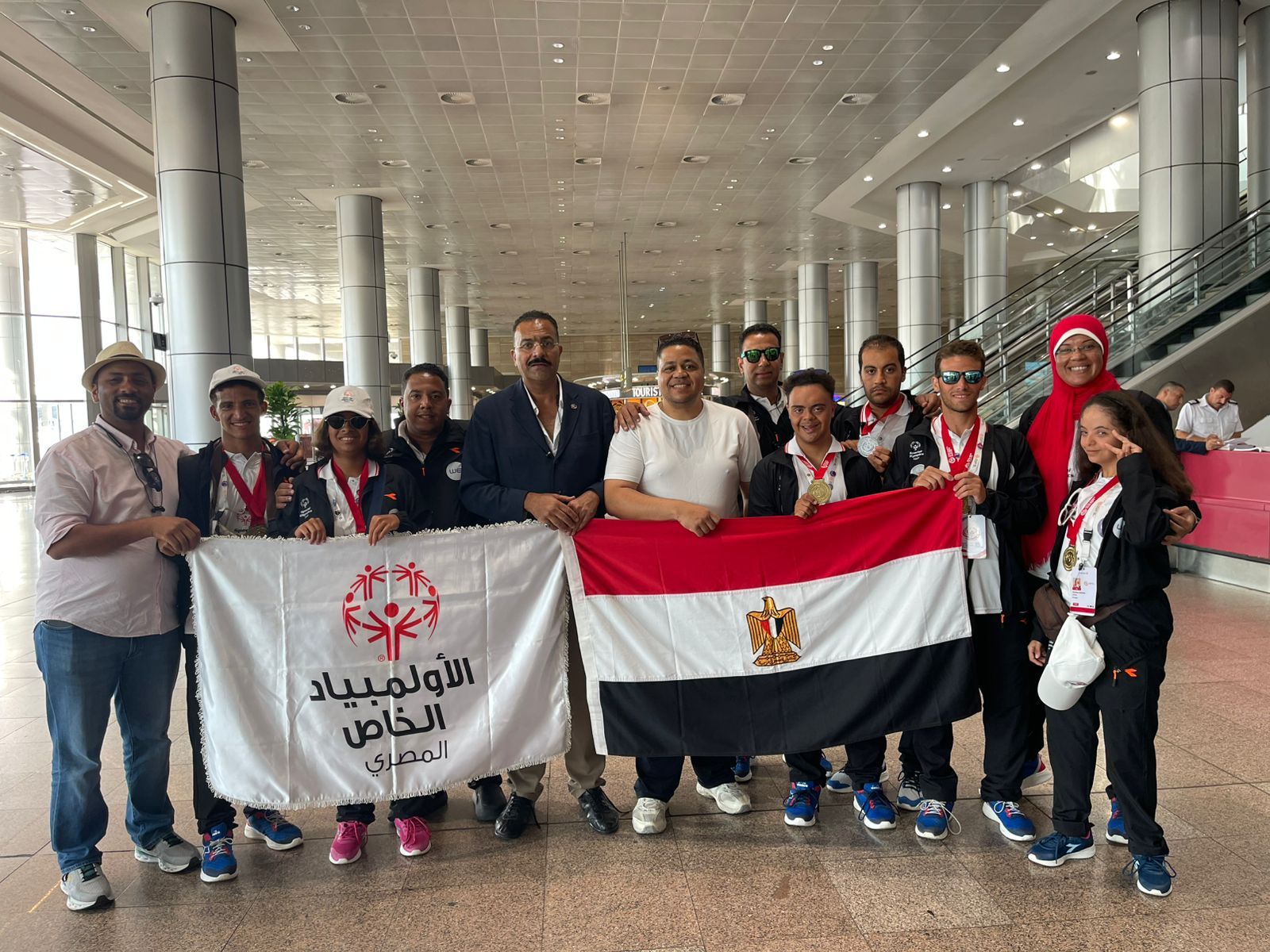 وزيرة التضامن تهنيء أبطال بعثة الأولمبياد الخاص (2) وزيرة التضامن تهنيء أبطال بعثة الأولمبياد الخاص (2)