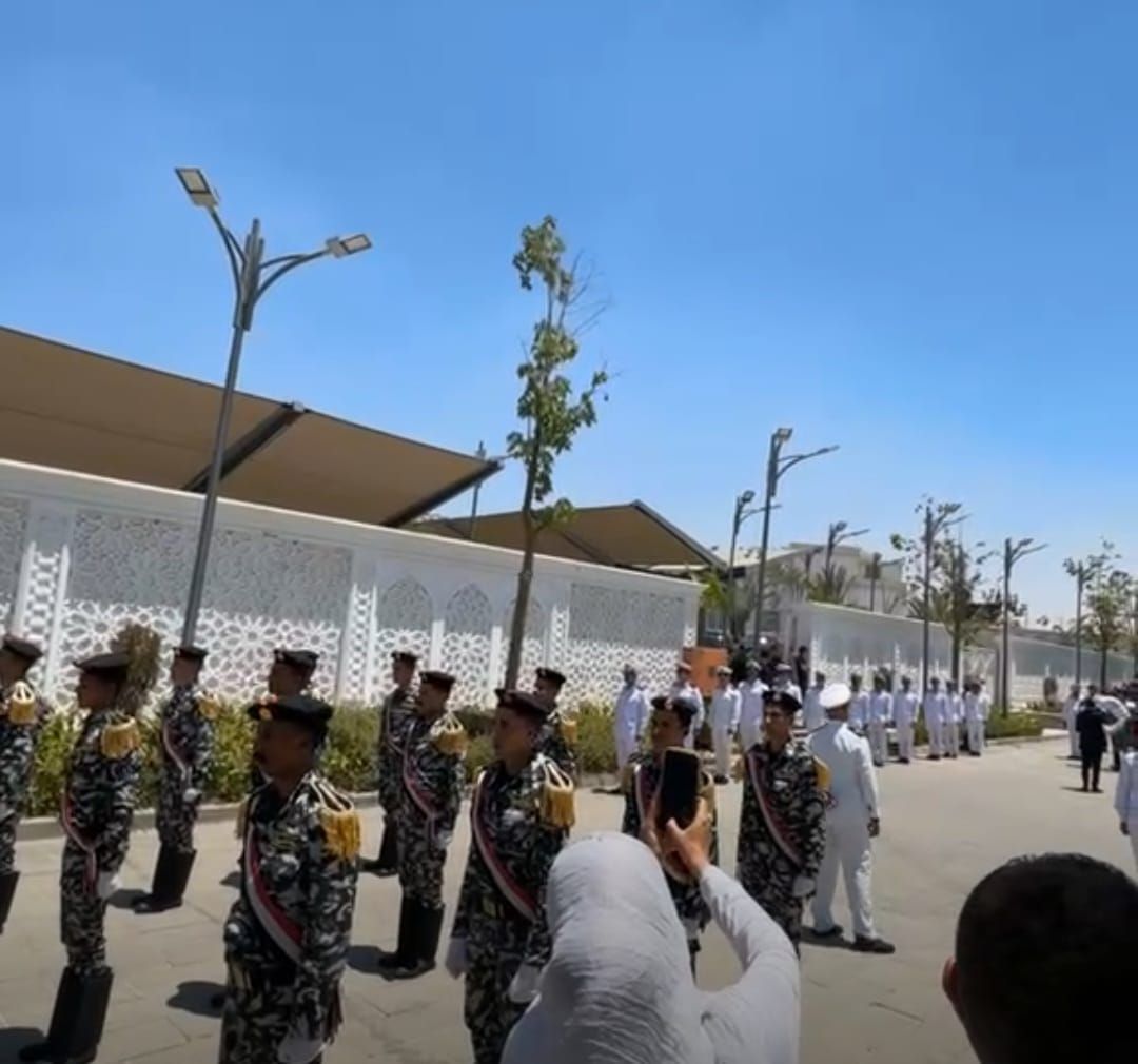 تشييع جنازة اللواء الدكتور محمد الشربيني مدير الإدارة العامة للحماية المدنية بالقاهرة (8)