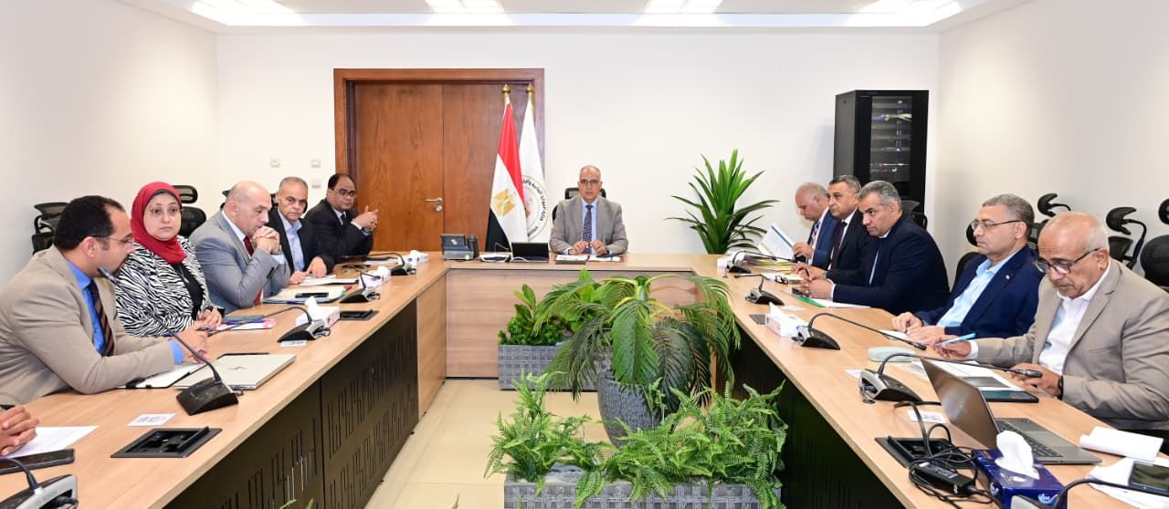 اجتماع وزير الري اليوم اجتماع وزير الري اليوم