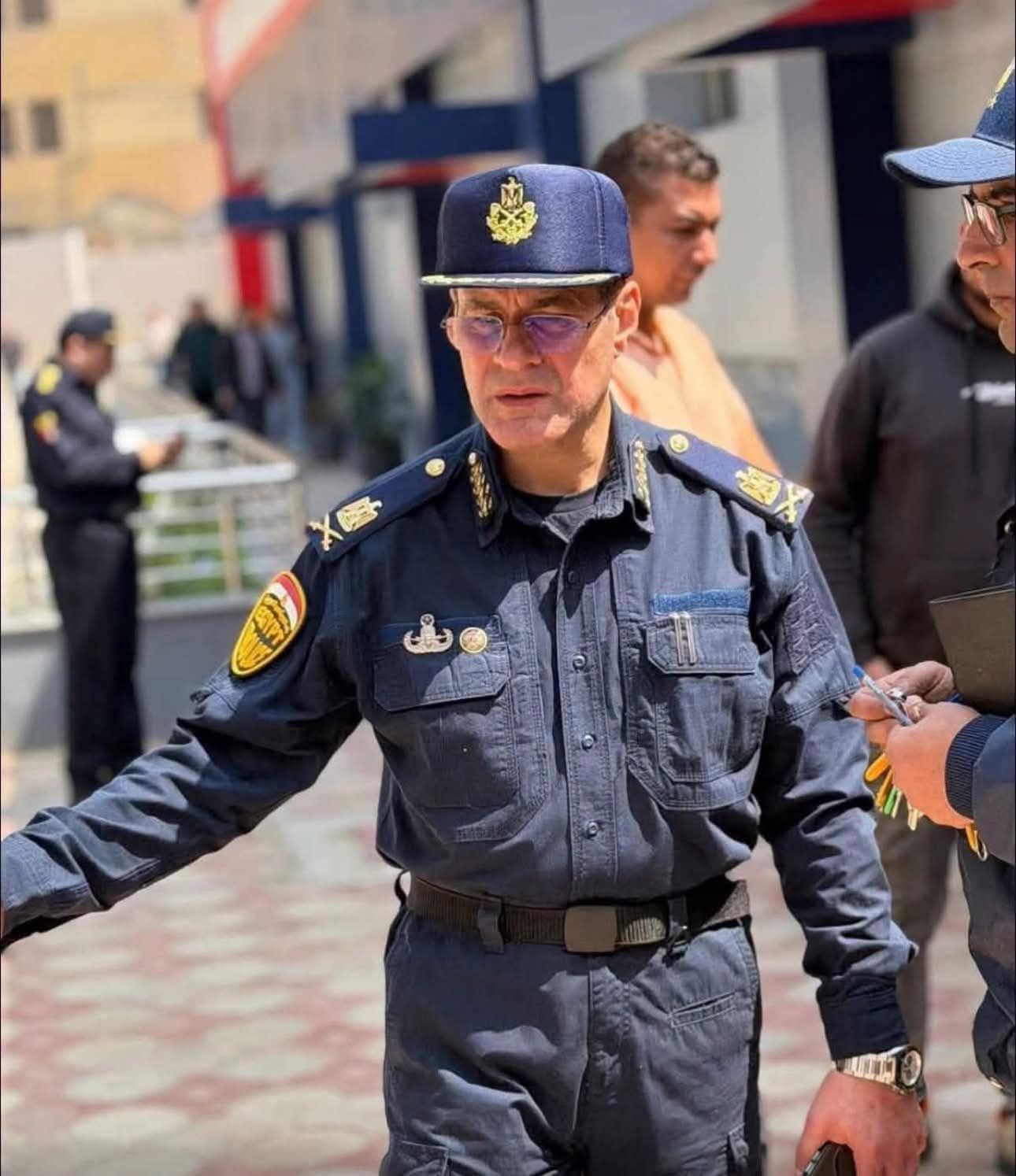 اللواء الدكتور محمد الشربينى مدير الإدارة العامة للحماية المدنية بالقاهرة اللواء الدكتور محمد الشربينى مدير الإدارة العامة للحماية المدنية بالقاهرة
