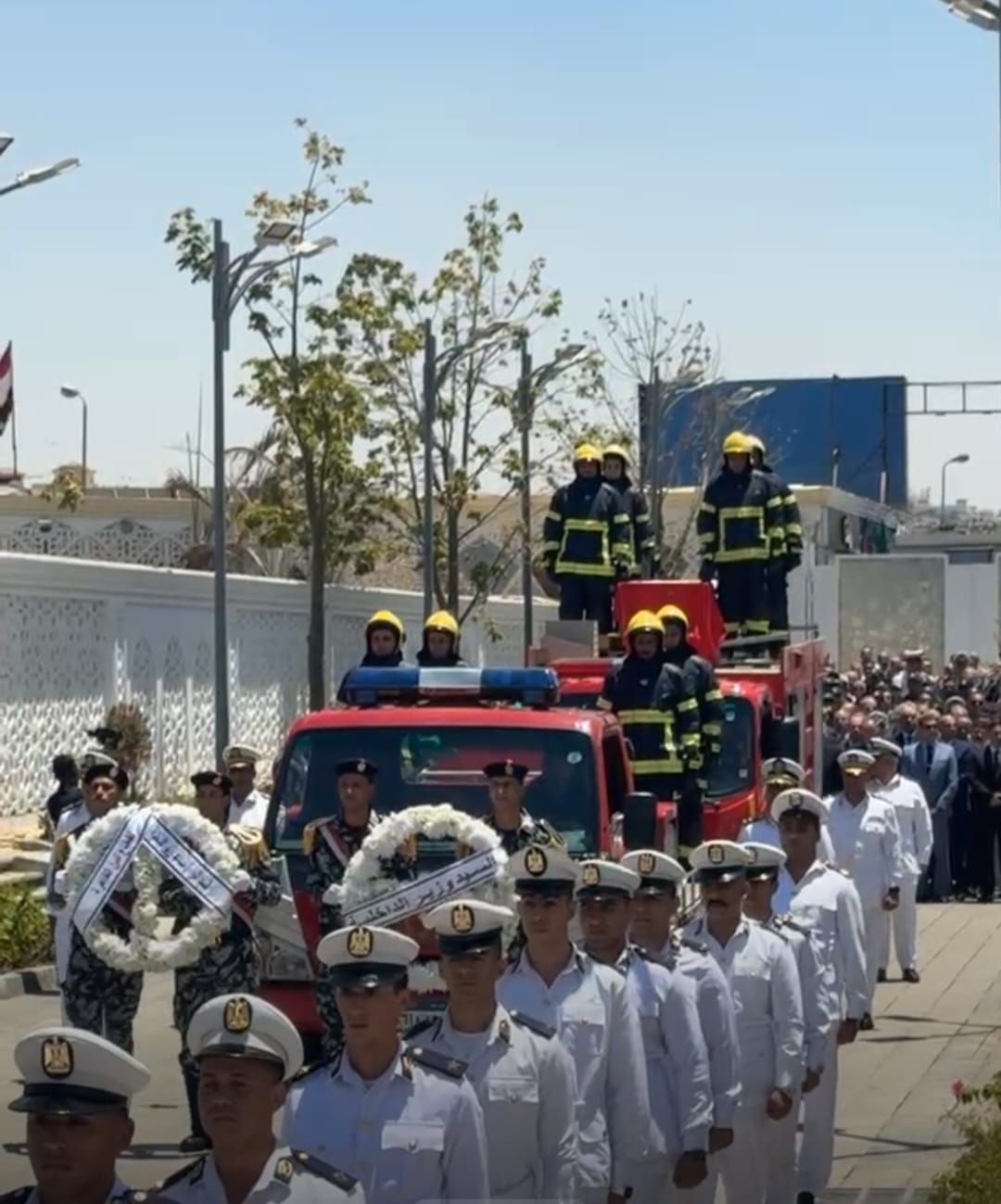 تشييع جنازة اللواء الدكتور محمد الشربيني مدير الإدارة العامة للحماية المدنية بالقاهرة (6)