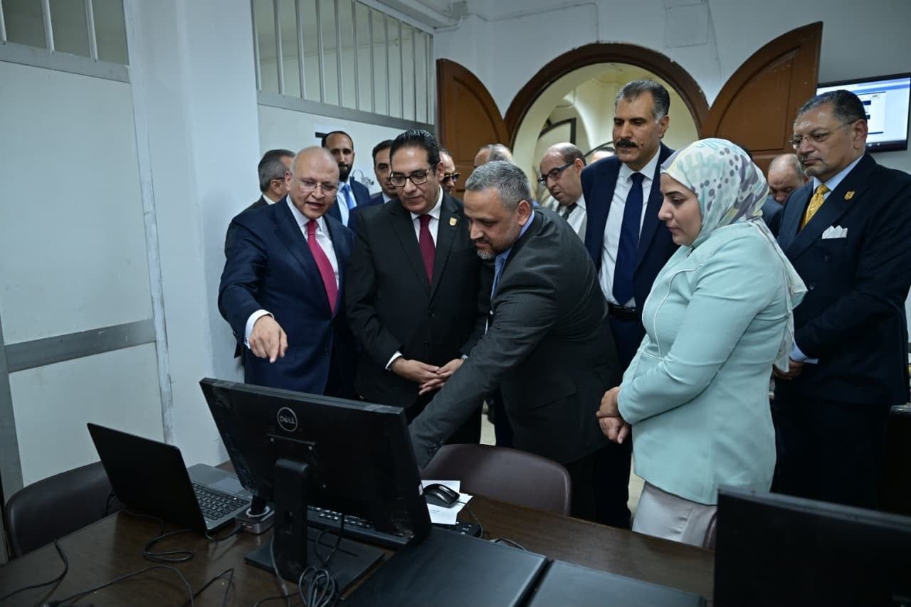 افتتاح بجامعة القاهرة لمركز رقمى افتتاح بجامعة القاهرة لمركز رقمى