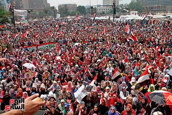 ذكرى 3يوليو فى القلوب.. لقطات فارقة توثق انطلاق حياة جديدة لمصر (11) ذكرى 3يوليو فى القلوب.. لقطات فارقة توثق انطلاق حياة جديدة لمصر (11)