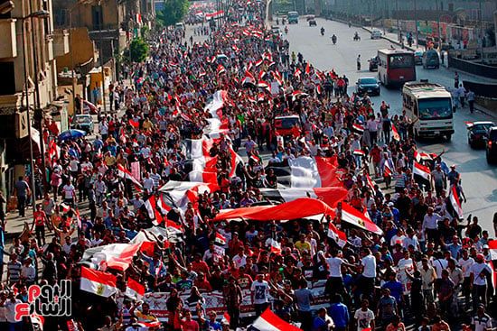 ذكرى 3يوليو فى القلوب.. لقطات فارقة توثق انطلاق حياة جديدة لمصر (9) ذكرى 3يوليو فى القلوب.. لقطات فارقة توثق انطلاق حياة جديدة لمصر (9)