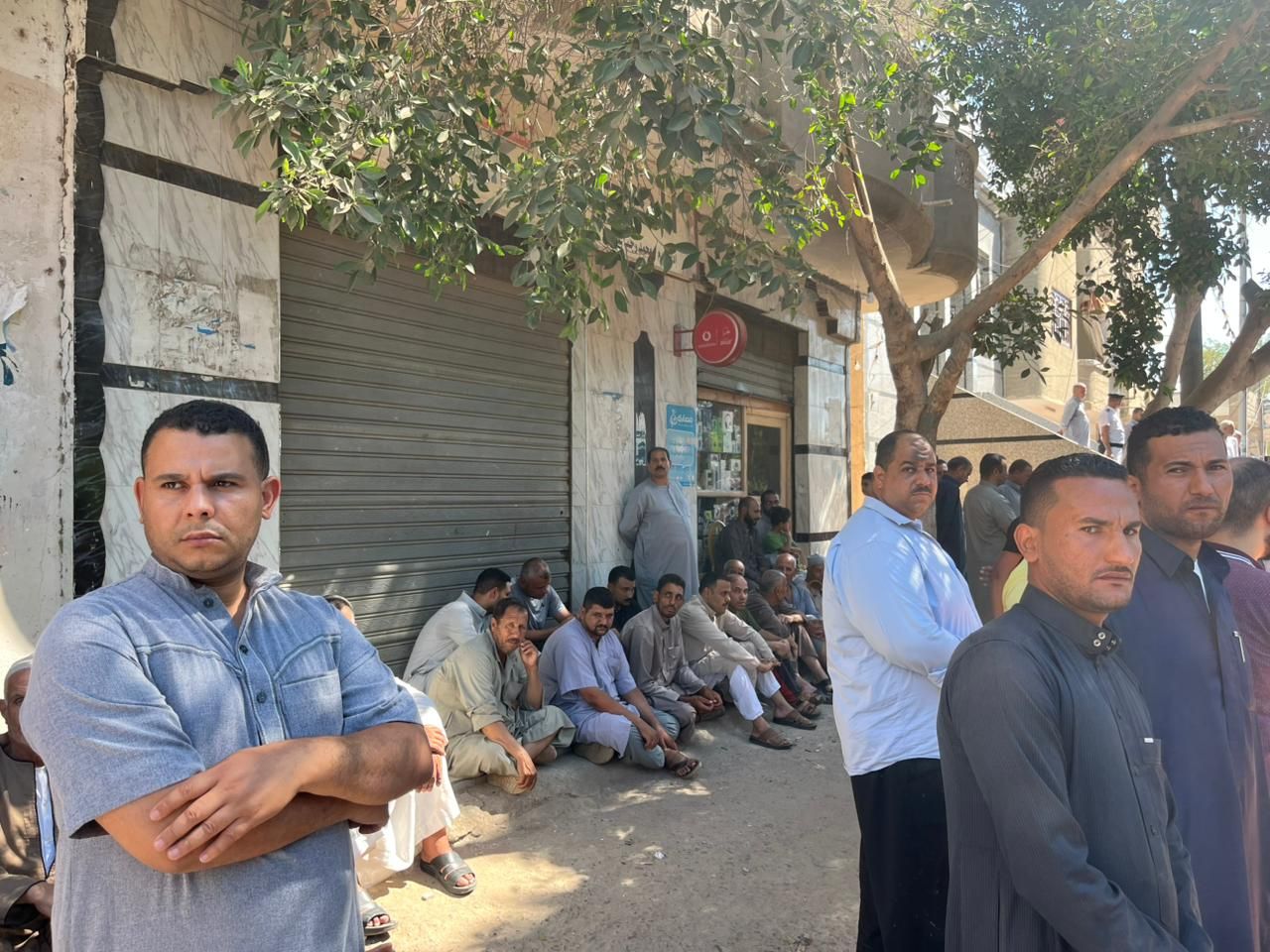 حزن بين أهالى البحيرة إثر وفاة شهيد الواجب حزن بين أهالى البحيرة إثر وفاة شهيد الواجب