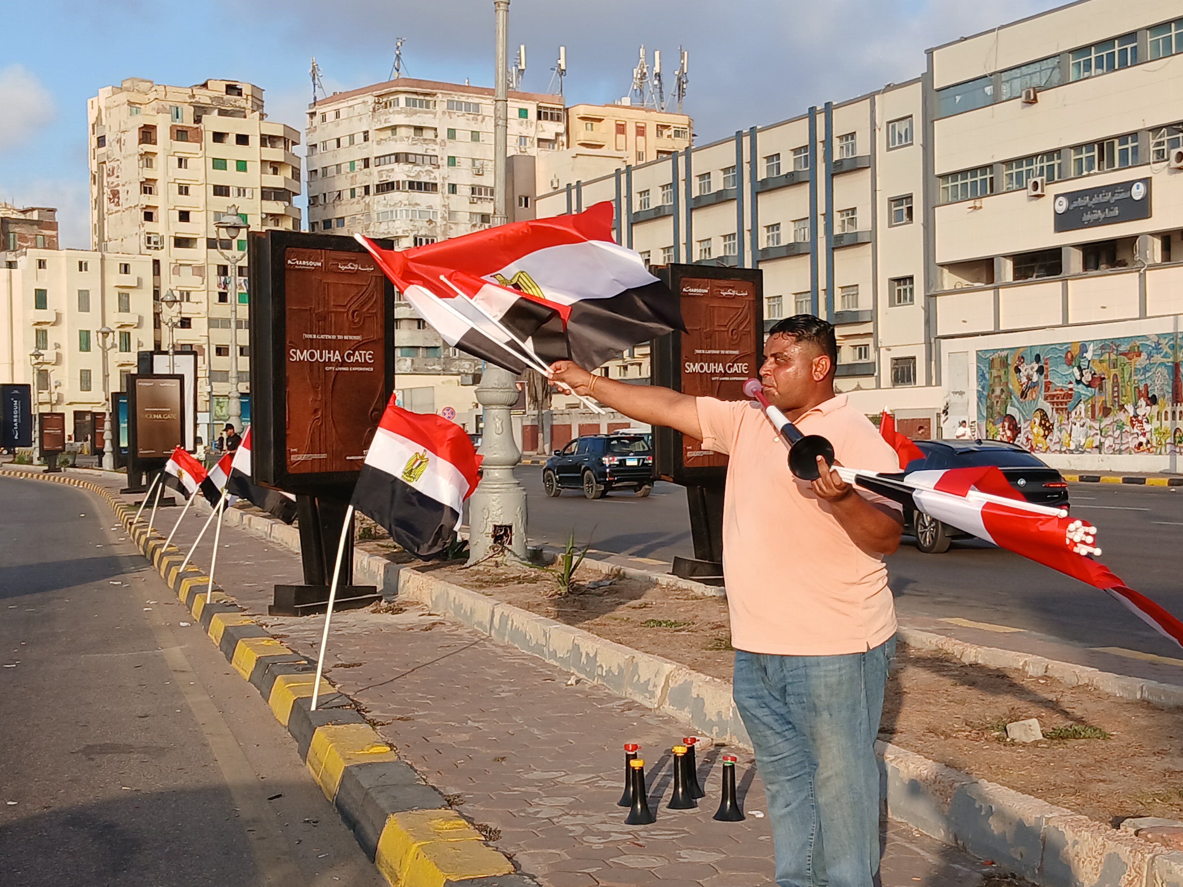 الإعلام المصرية علي كورنيش الإسكندرية الإعلام المصرية علي كورنيش الإسكندرية