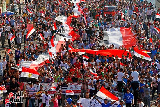 ذكرى 3يوليو فى القلوب.. لقطات فارقة توثق انطلاق حياة جديدة لمصر (8) ذكرى 3يوليو فى القلوب.. لقطات فارقة توثق انطلاق حياة جديدة لمصر (8)