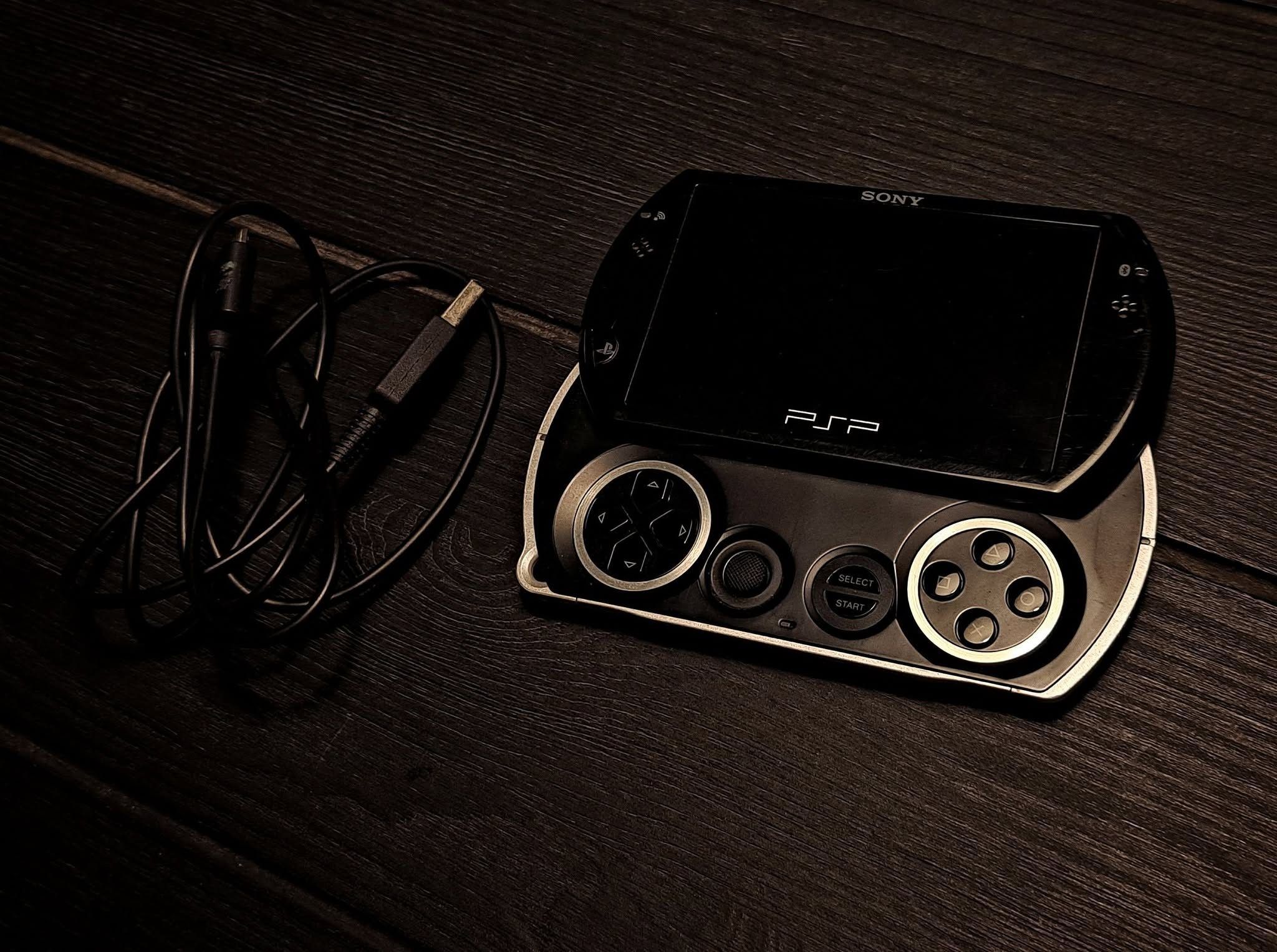 ليست المحاولة الأولى.. كيف حاولت Sony قتل الأقراص قبل 17 عامًا؟