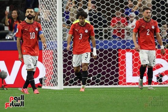 حزن لاعبى منتخب مصر حزن لاعبى منتخب مصر