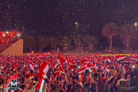 الفان زون يتحول إلى كرنفال احتفالي (2)