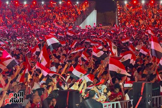 الفان زون يتحول إلى كرنفال احتفالي (7)