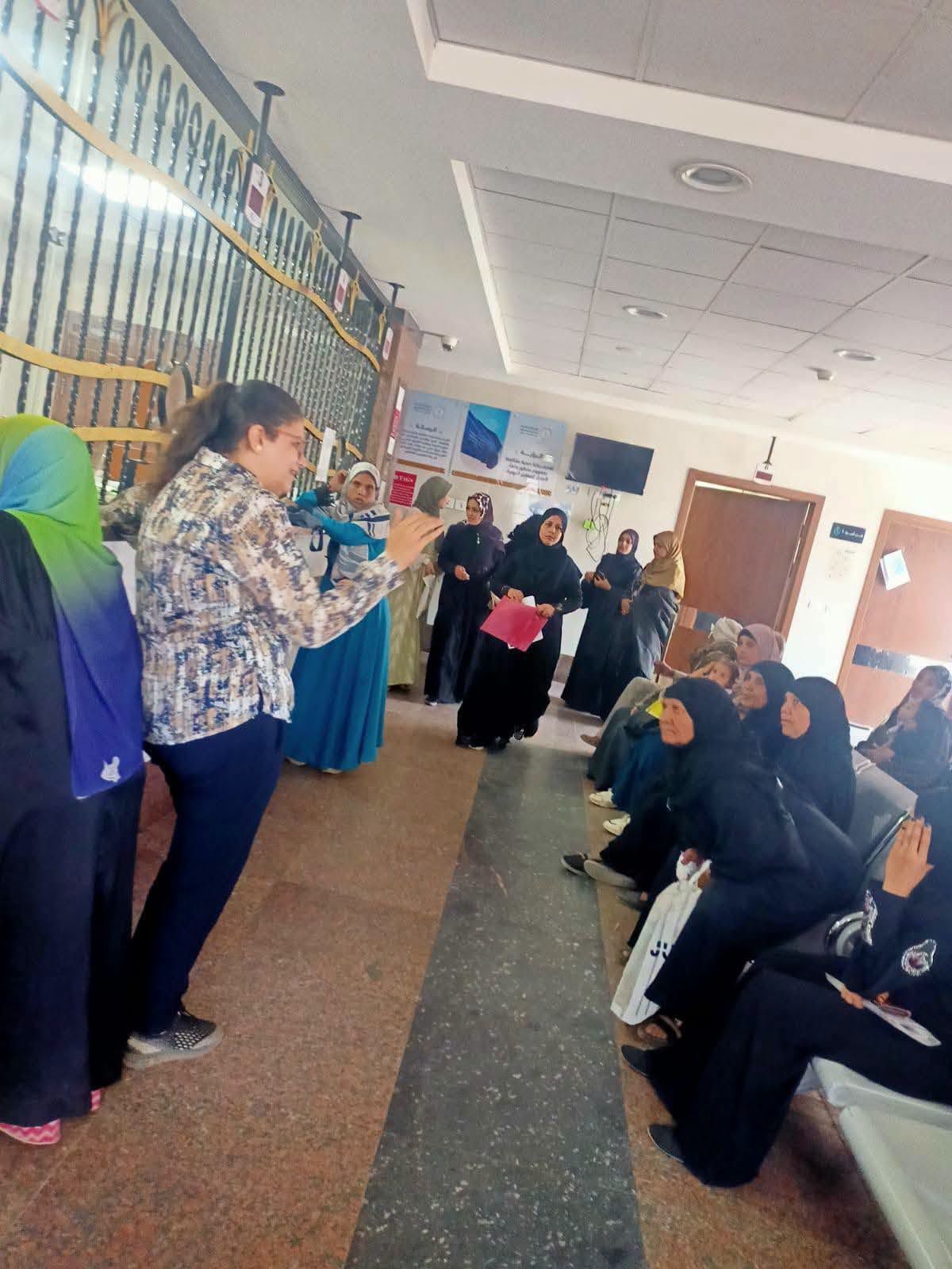 تنفيذ 430 ندوة إرشادية بالتزامن مع لجان التحصين حول الأقصر تنفيذ 430 ندوة إرشادية بالتزامن مع لجان التحصين حول الأقصر