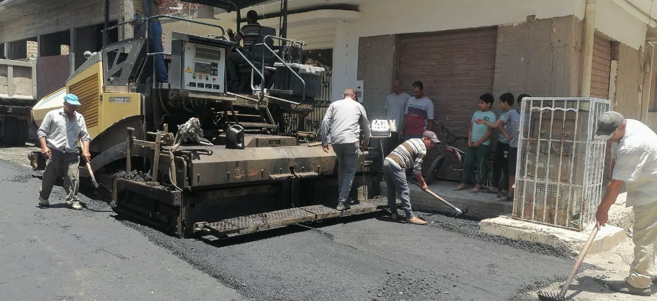 رصف بقلين ضمن مشروعات الخطة الاستثمارية رصف بقلين ضمن مشروعات الخطة الاستثمارية