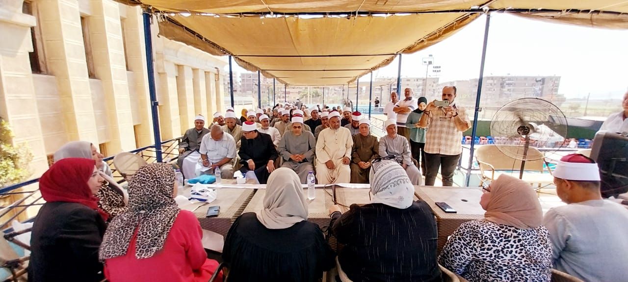 خلال فعاليات الندوة التوعوية خلال فعاليات الندوة التوعوية