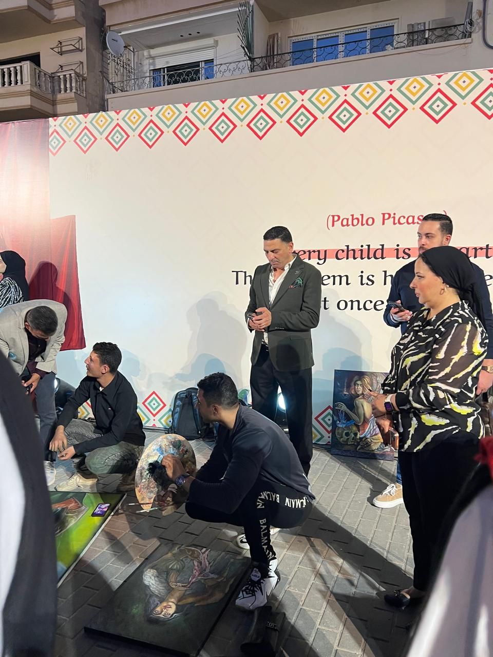 اعمال للشباب في المهرجان اعمال للشباب في المهرجان