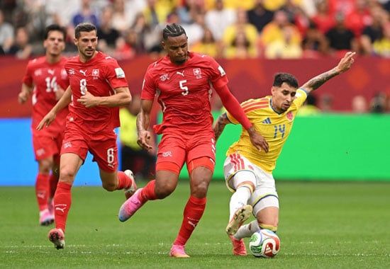 سويسرا وكولومبيا سويسرا وكولومبيا