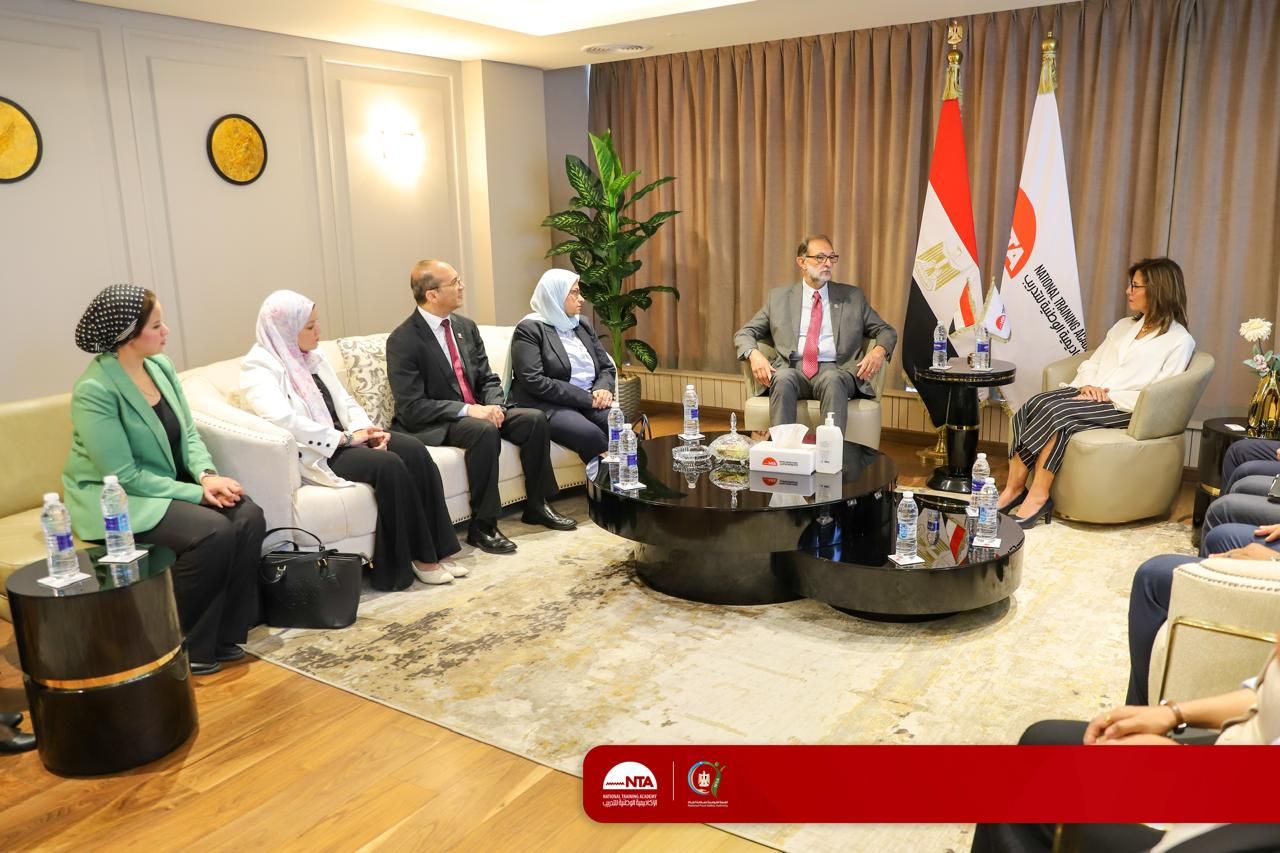 الأكاديمية الوطنية تستقبل وفد من هيئة سلامة الغذاء لبحث التعاون المشترك (1) الأكاديمية الوطنية تستقبل وفد من هيئة سلامة الغذاء لبحث التعاون المشترك (1)