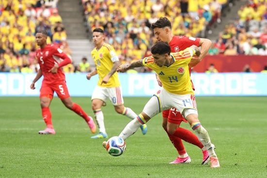 مباراة سويسرا وكولومبيا مباريات دور الــ 16 مباراة سويسرا وكولومبيا مباريات دور الــ 16
