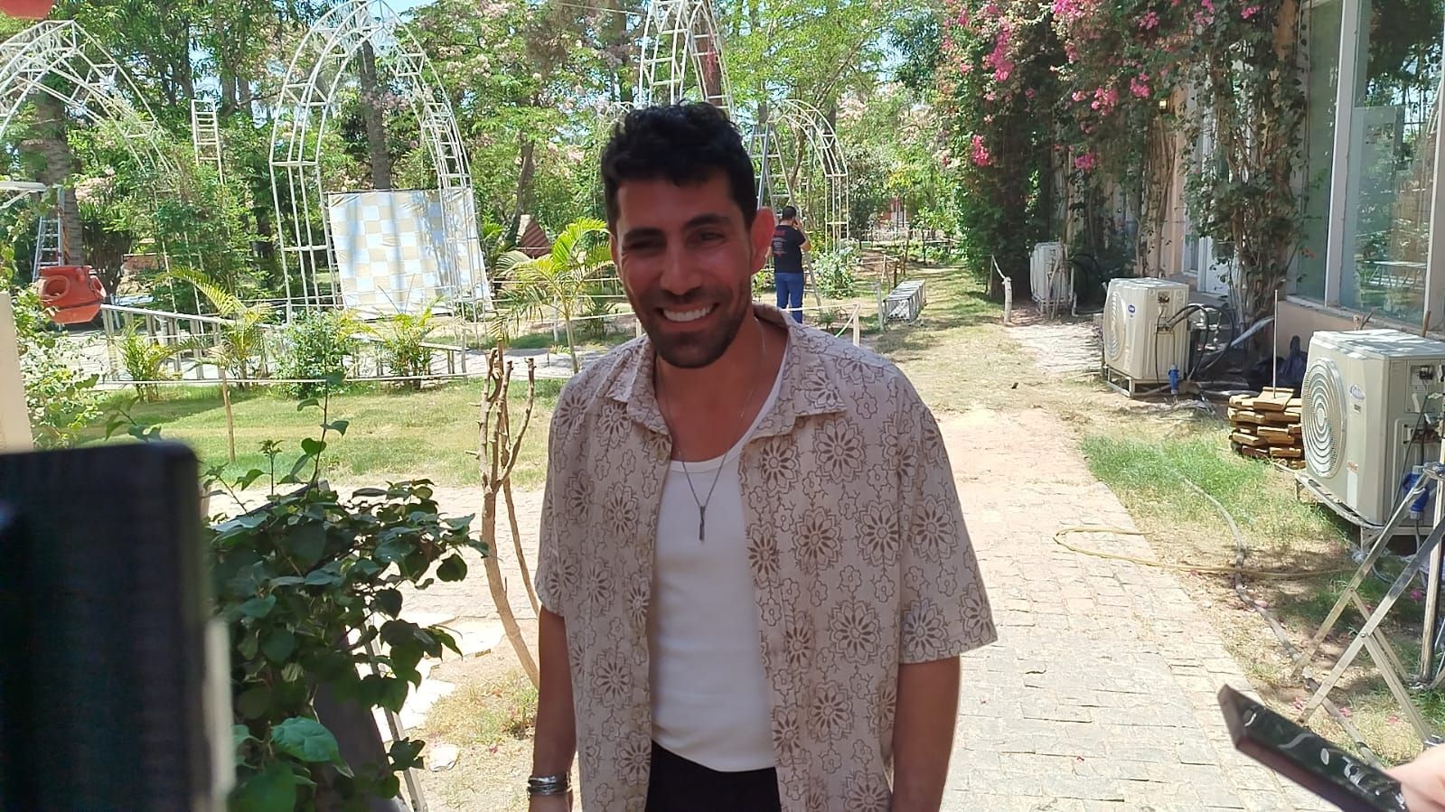 عزيز مرقة من تصوير الكليب عزيز مرقة من تصوير الكليب