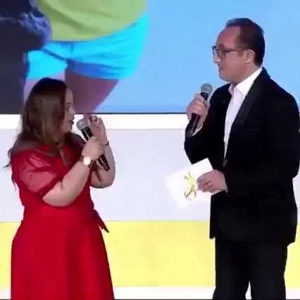 سما رامي مع المذيع شريف مدكور سما رامي مع المذيع شريف مدكور