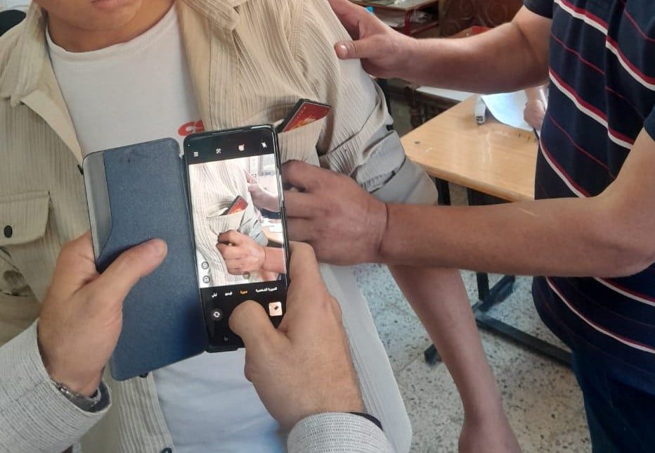 الغش بسماعات إذن بامتحانات الثانوية بالقليوبية