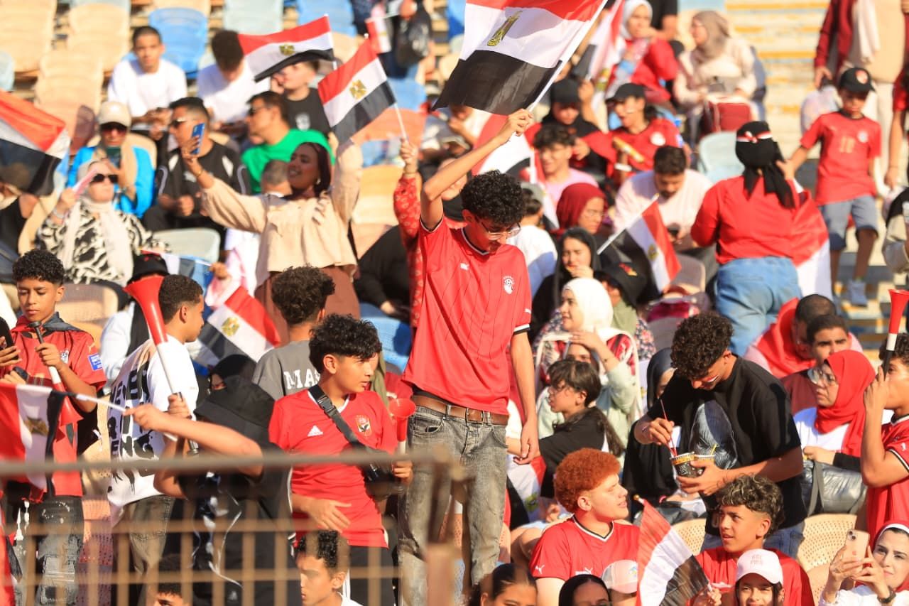 الجماهير المصرية باستاد القاهرة الجماهير المصرية باستاد القاهرة