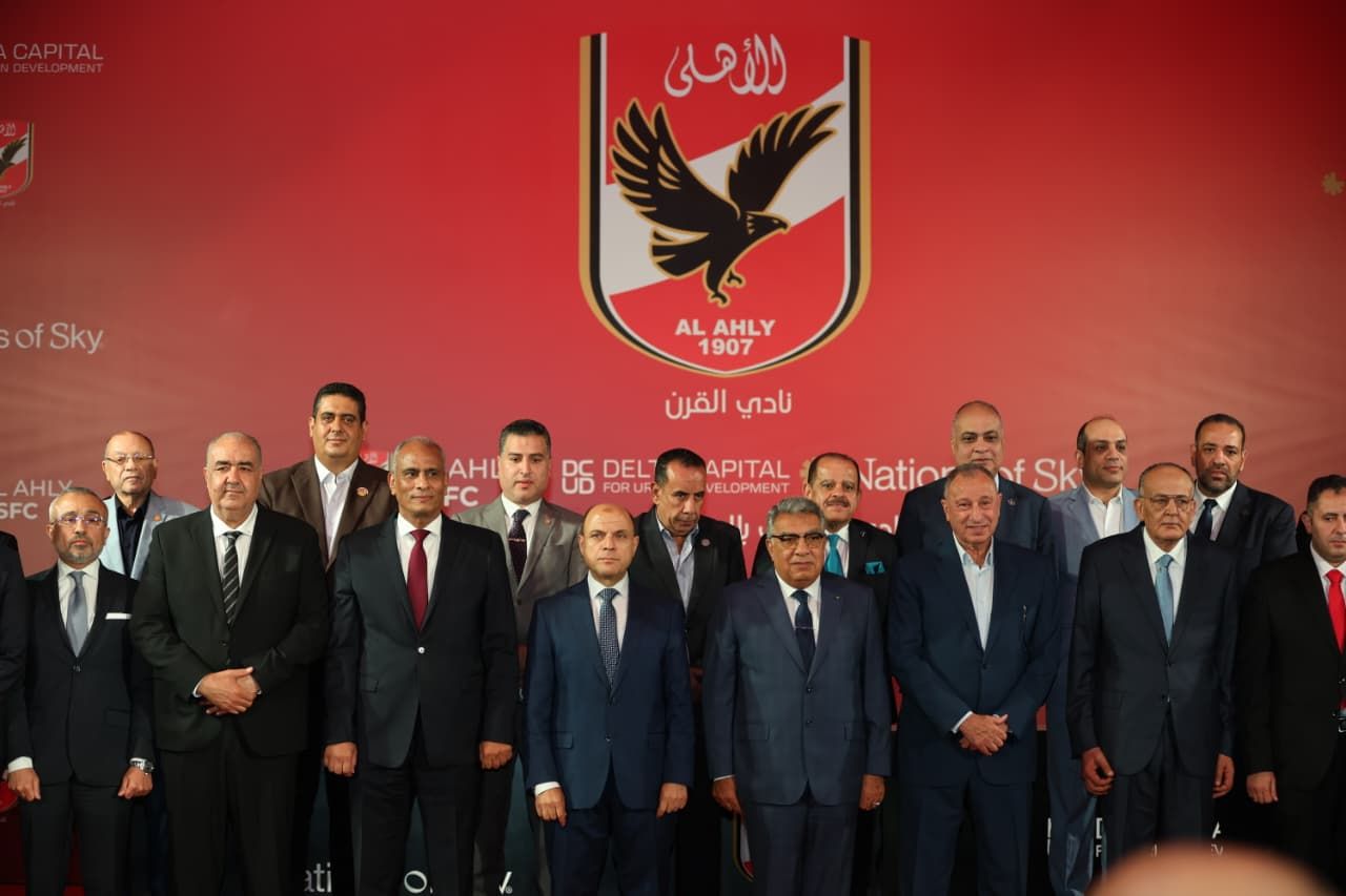 محمود الخطيب والمحافظون محمود الخطيب والمحافظون