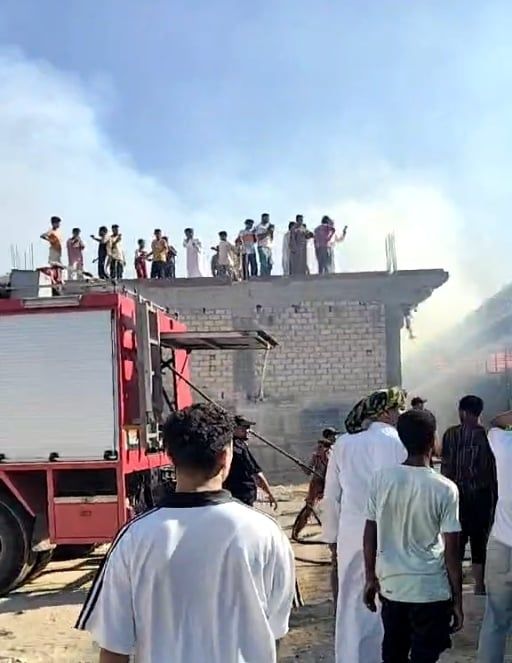 الحماية المدنية تسيطر على حريق كوبري بالإسكندرية الحماية المدنية تسيطر على حريق كوبري بالإسكندرية