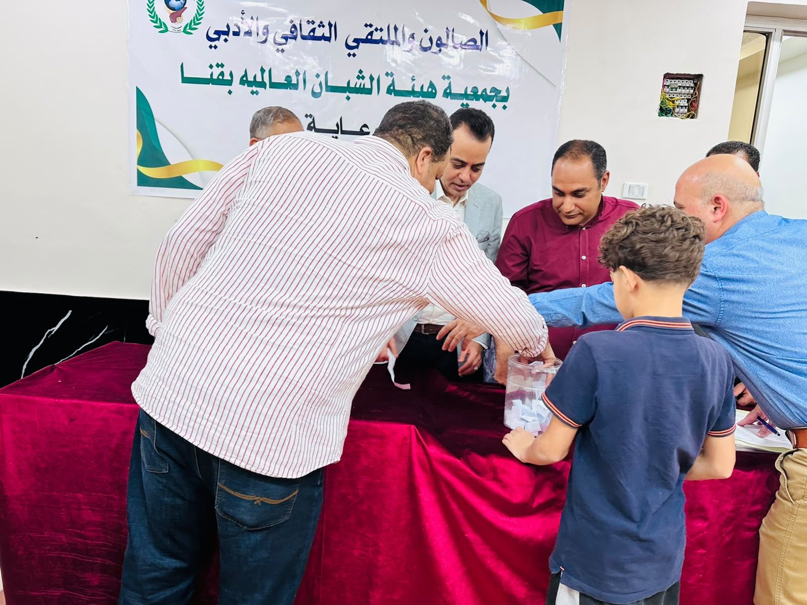 القرعة العلنية للعمرة المجانية (2) القرعة العلنية للعمرة المجانية (2)