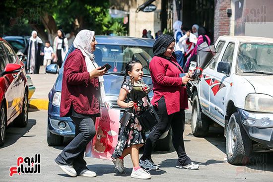بوكيهات الورد بعد انتهاء الامتحان بوكيهات الورد بعد انتهاء الامتحان