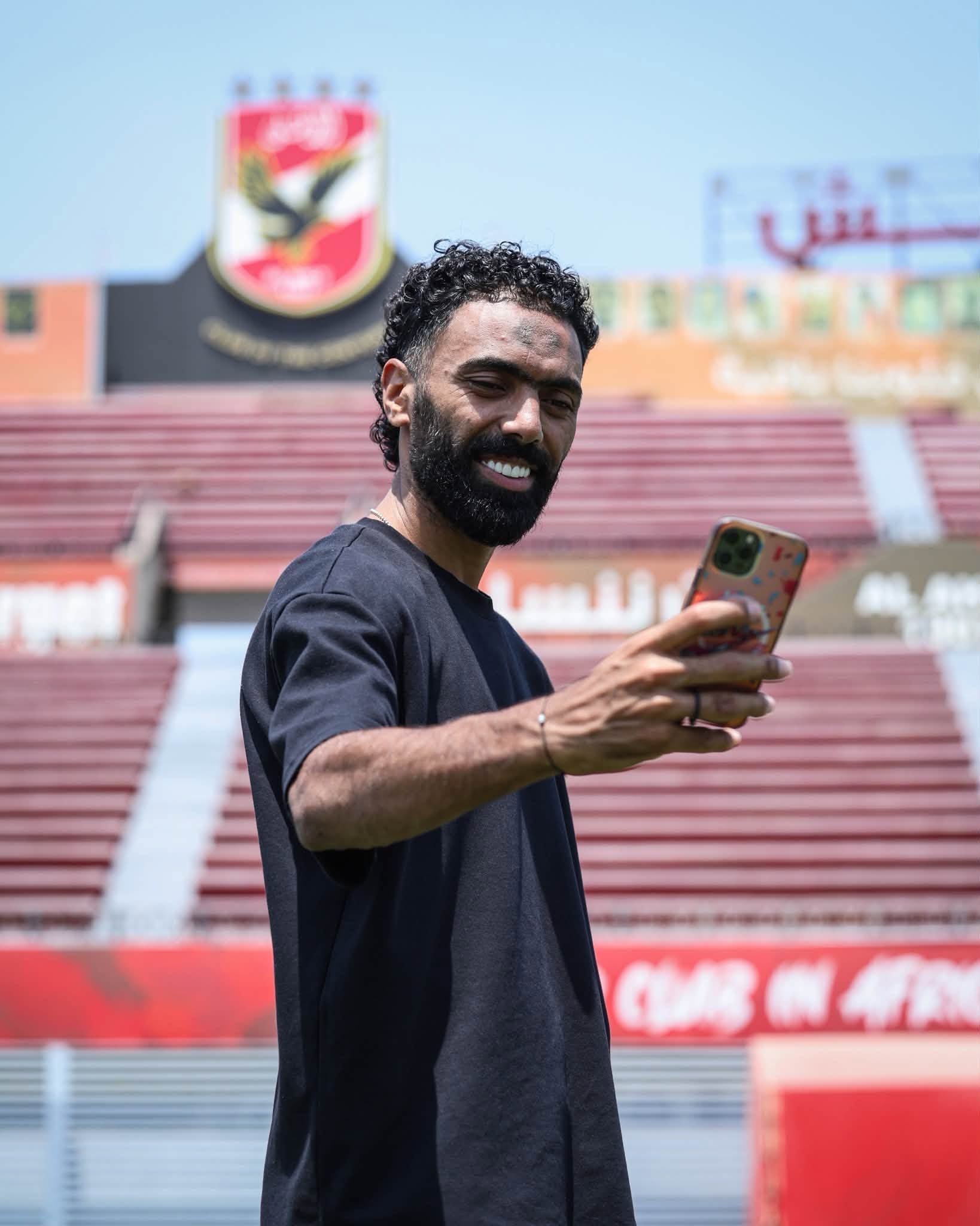 سيلفى حسين الشحات سيلفى حسين الشحات