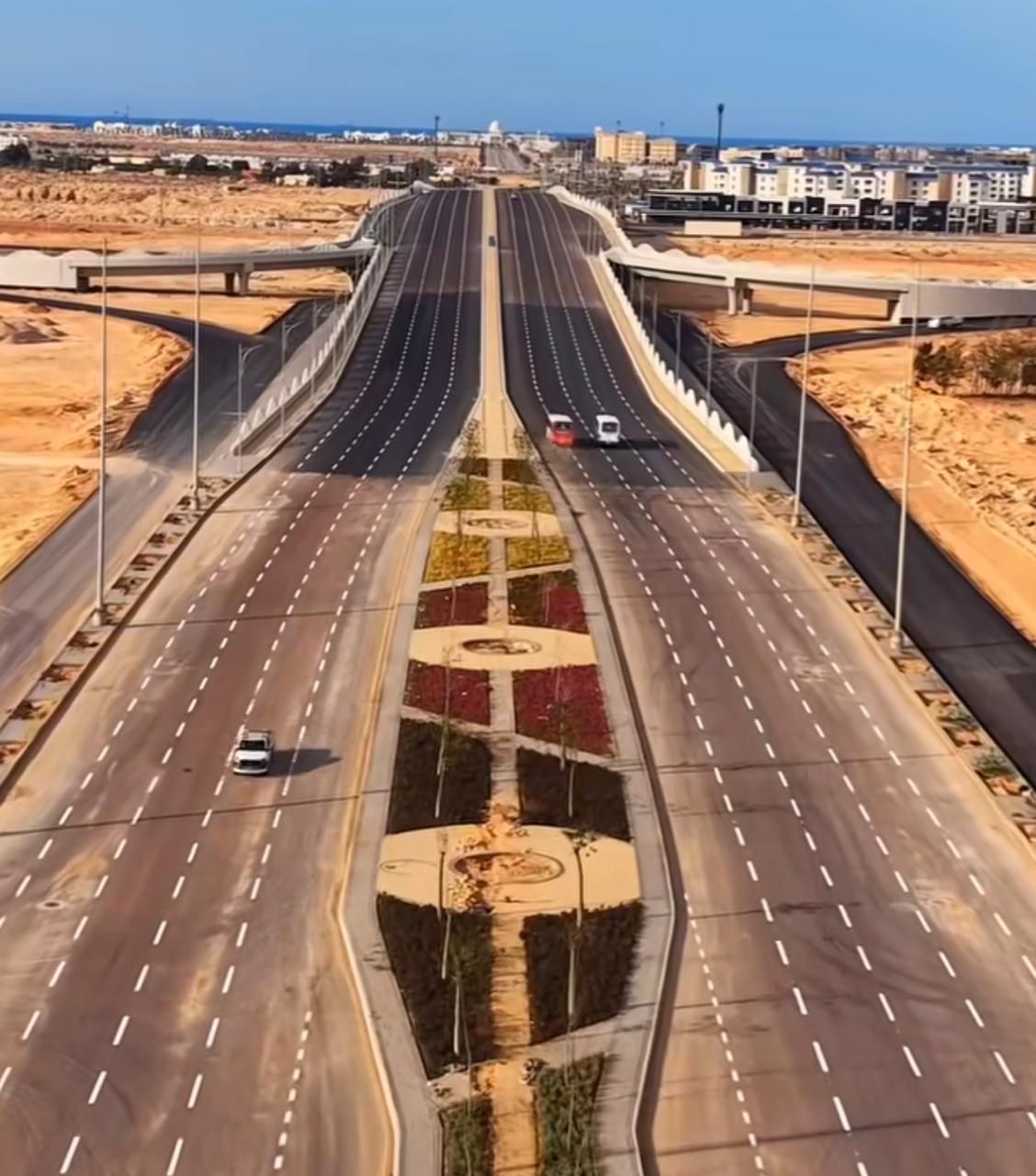 مدخل العلمين الجديدة (2) مدخل العلمين الجديدة (2)