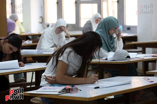 الامتحانات بفنون تطبيقية العاصمة (8) الامتحانات بفنون تطبيقية العاصمة (8)