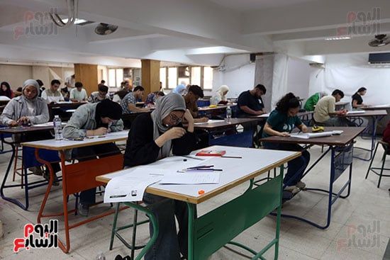 الامتحانات بفنون تطبيقية العاصمة (13) الامتحانات بفنون تطبيقية العاصمة (13)