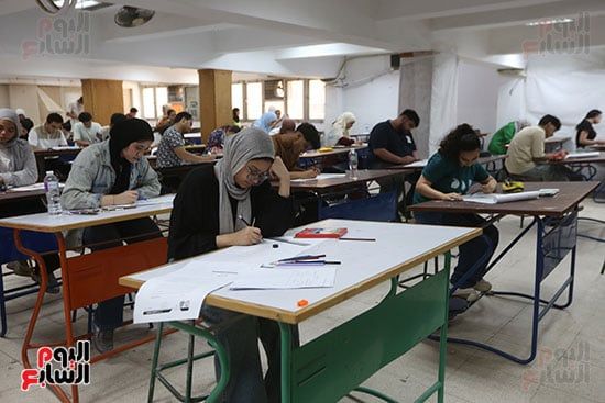 الامتحانات بفنون تطبيقية العاصمة (1) الامتحانات بفنون تطبيقية العاصمة (1)