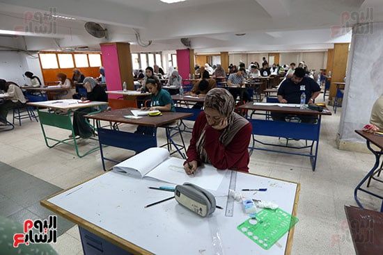 الامتحانات بفنون تطبيقية العاصمة (12) الامتحانات بفنون تطبيقية العاصمة (12)