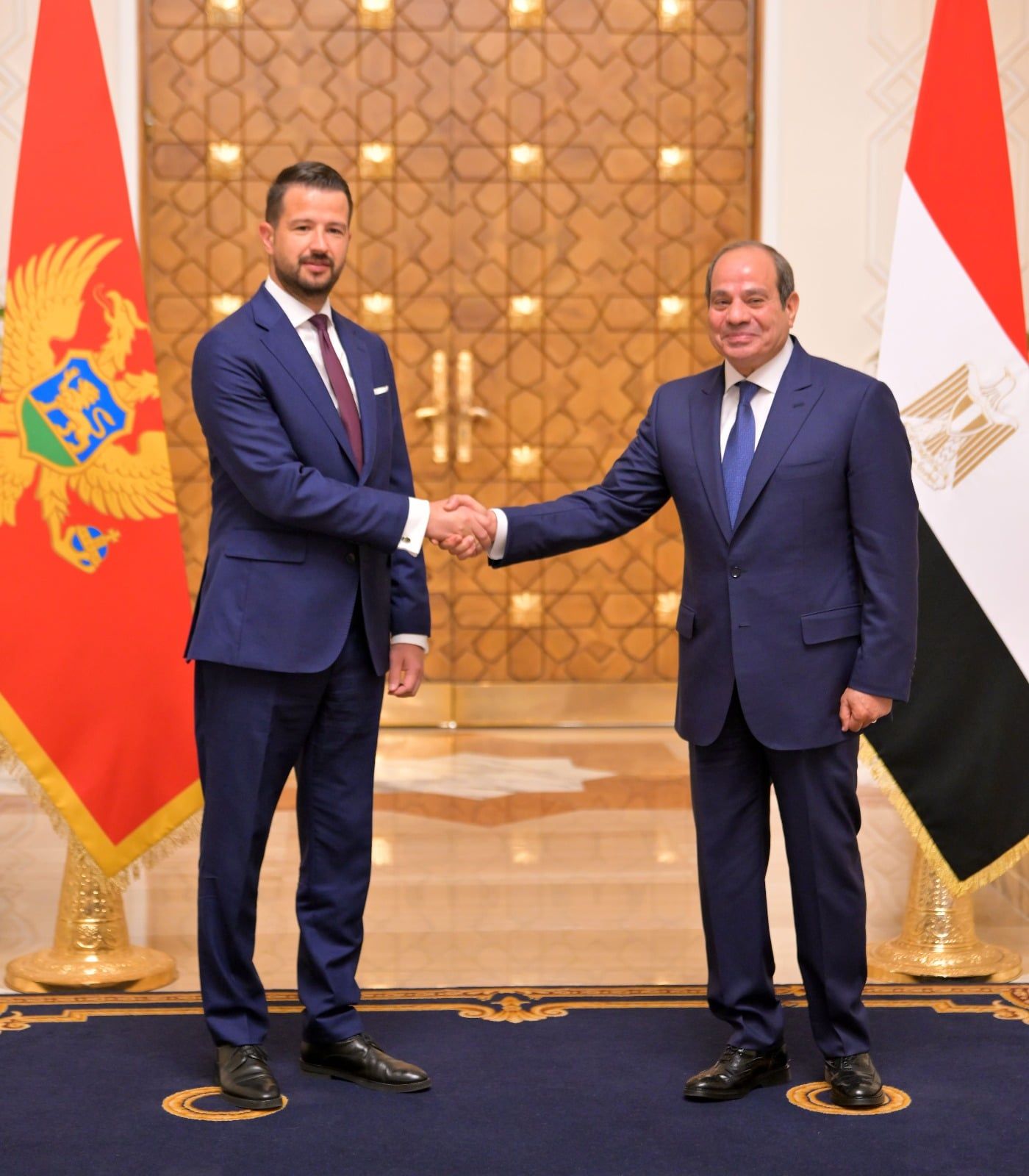 السيسي (4) السيسي (4)