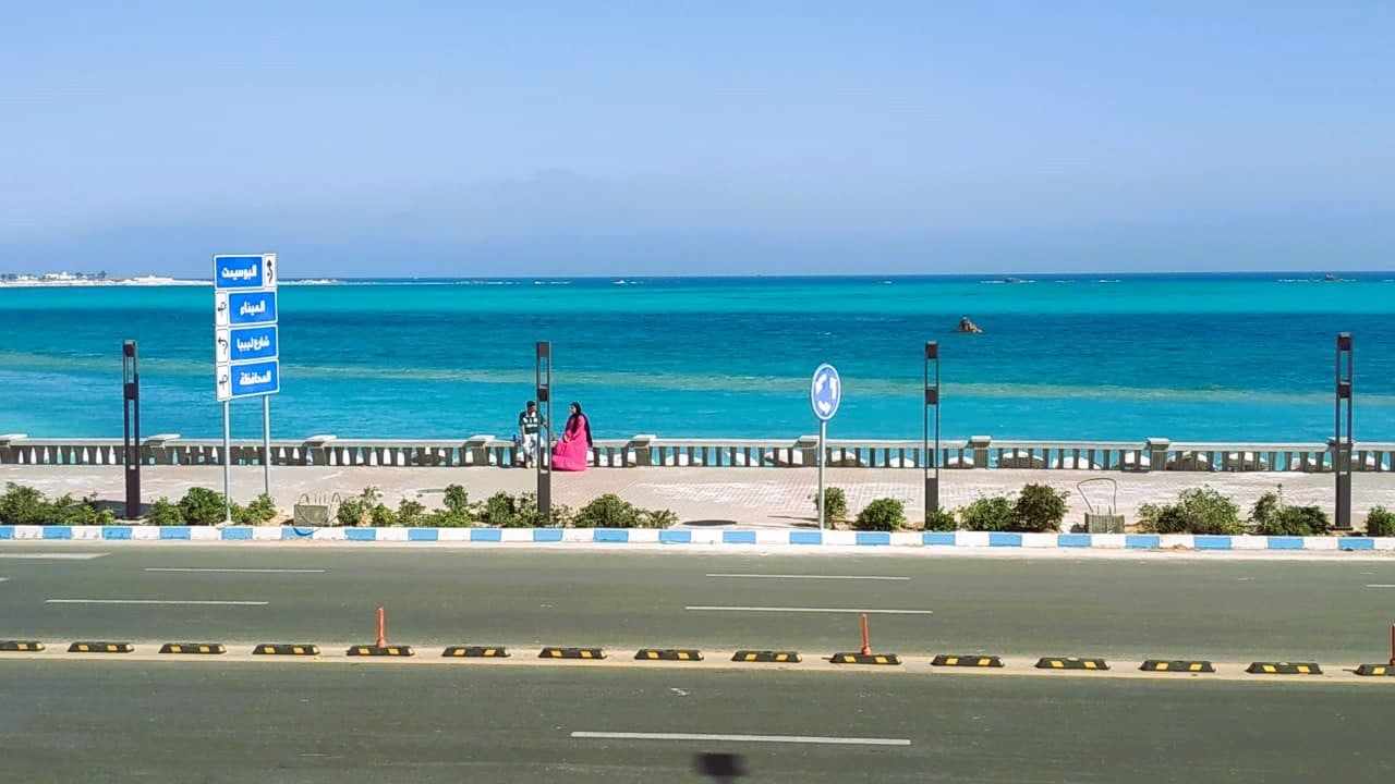 اجواء رائعة على شواطئ كورنيش 1مطروح اجواء رائعة على شواطئ كورنيش 1مطروح