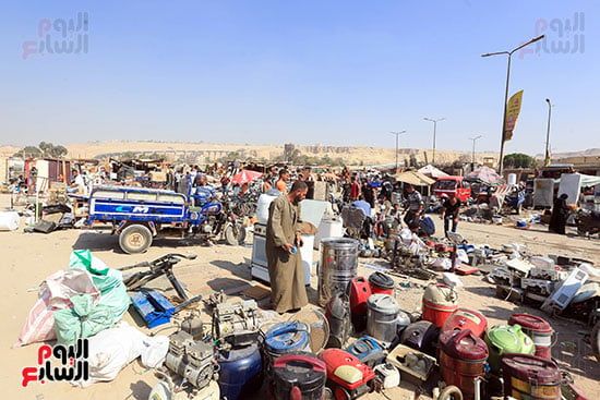 سوق الخردة يمنطقة البساتين سوق الخردة يمنطقة البساتين