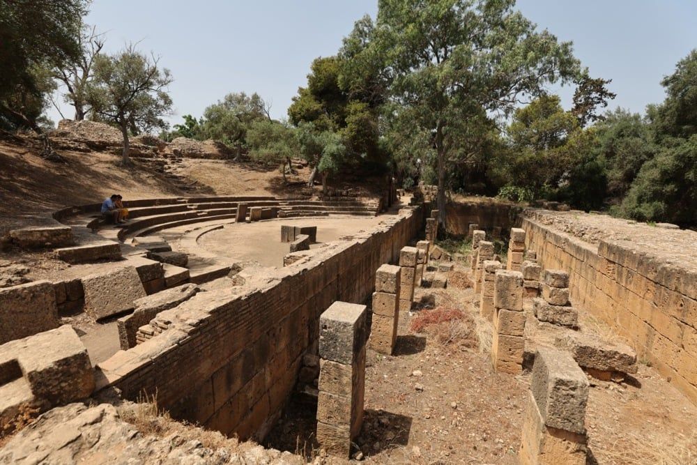 السياحة الأثرية في الجزائر (9) السياحة الأثرية في الجزائر (9)