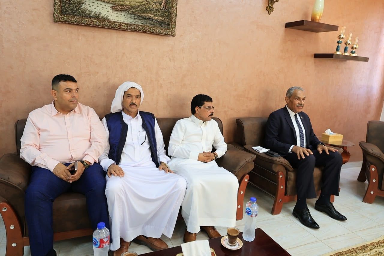 وزيرة التضامن تلتقي القيادات التنفيذية وأعضاء الهيئة البرلمانية والعمد بمركز العزيمة مطروح (4) وزيرة التضامن تلتقي القيادات التنفيذية وأعضاء الهيئة البرلمانية والعمد بمركز العزيمة مطروح (4)
