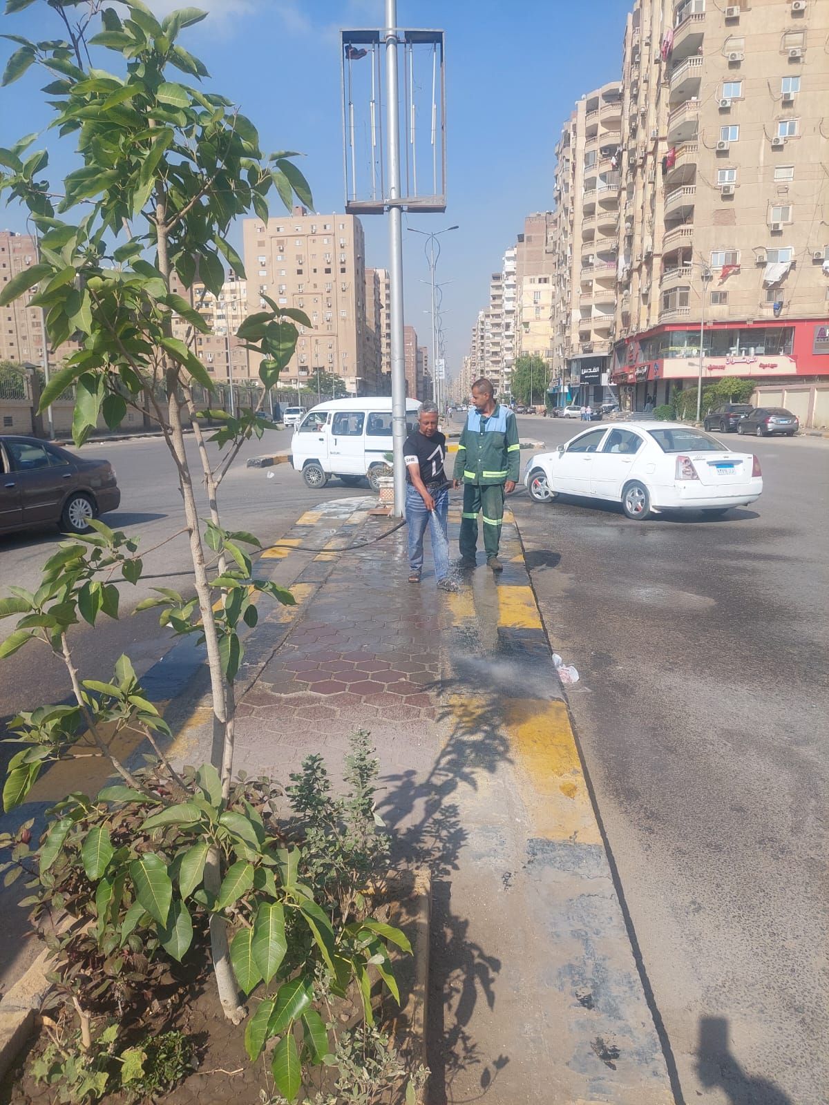 رفع مستوى النظافة بشارع ترسا (2) رفع مستوى النظافة بشارع ترسا (2)