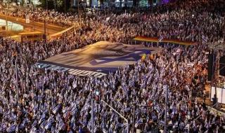 بالصور: استمرار المظاهرات في إسرائيل ضد حكومة نتنياهو للاسبوع 22