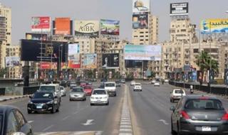 النشرة المرورية.. سيولة وانتظام حركة السيارات في القاهرة وال