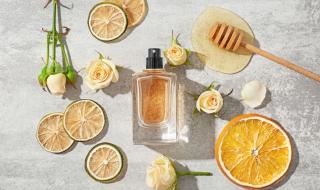 باقة
من
أفضل
العطور
الفاكهية
الدافئة
للنساء
في
شتاء
2026