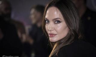 أنجلينا جولي تظهر بنحافة مفرطة وملامح شاحبة في الدوحة
