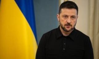 الرئيس
الأوكرانى:
وافقنا
على
مقترح
أمريكى
لوقف
إطلاق
نار
غير
مشروط