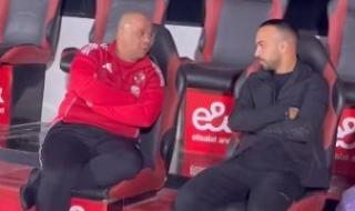 أفشة
يظهر
في
مران
الأهلى
قبل
مواجهة
الجونة