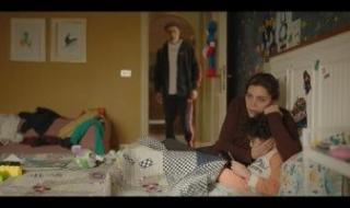 مسلسل
توابع
الحلقة
2..
شهيرة
تبلغ
زوجها
طارق
بمرض
ابنهما
النادر