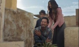 عمرو
سعد
يبكى
المشاهدين
بمشهد
القبر
فى
مسلسل
إفراج
على
MBC